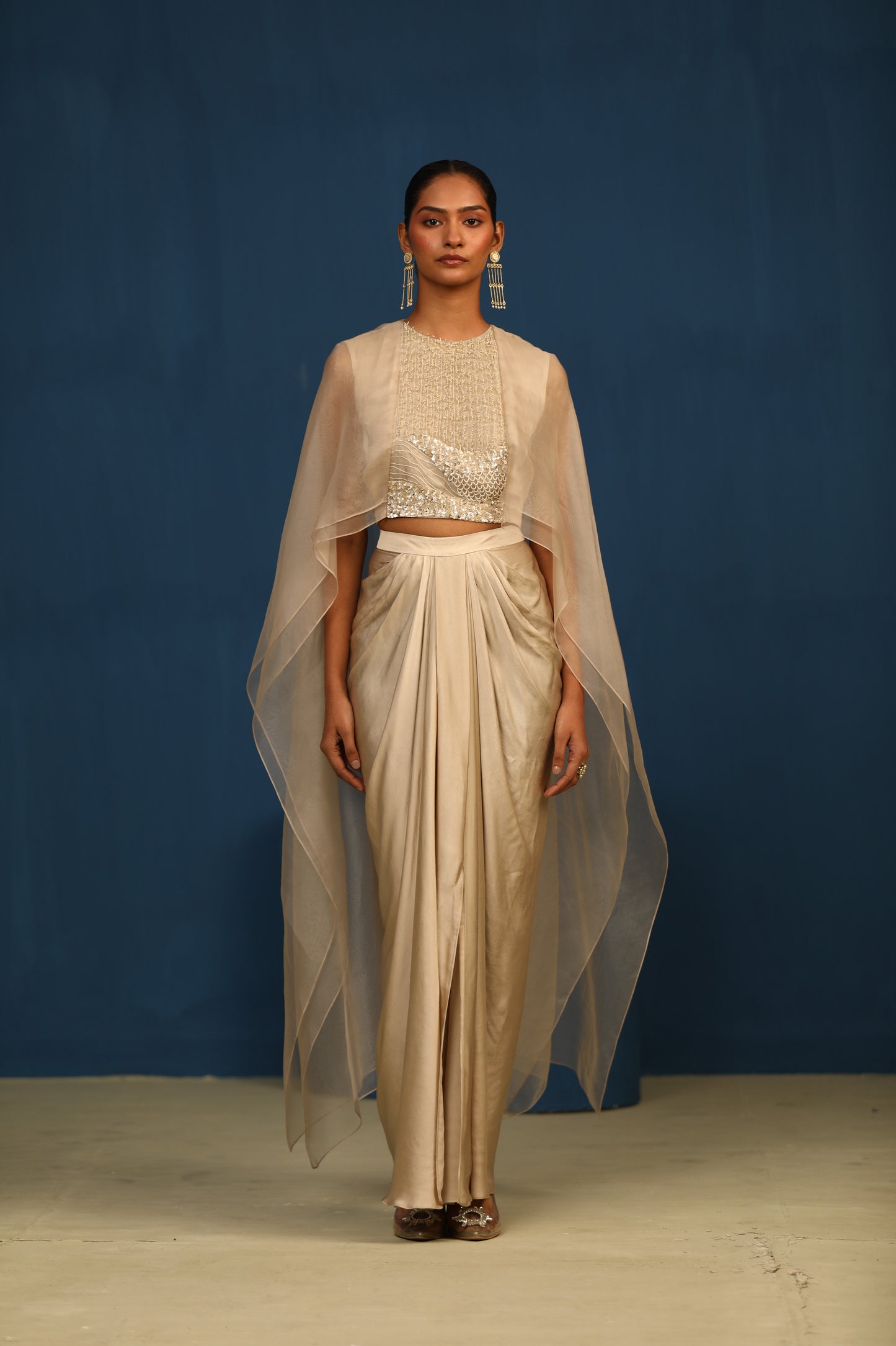 Moonlit(Top with cape)