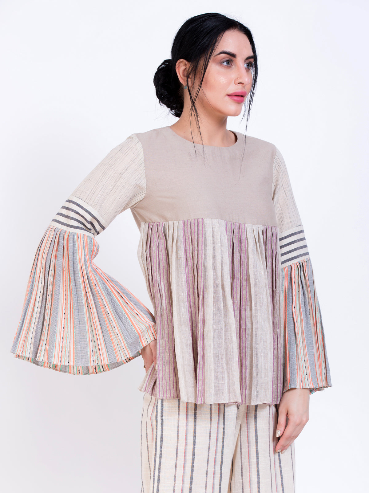 Pleated top