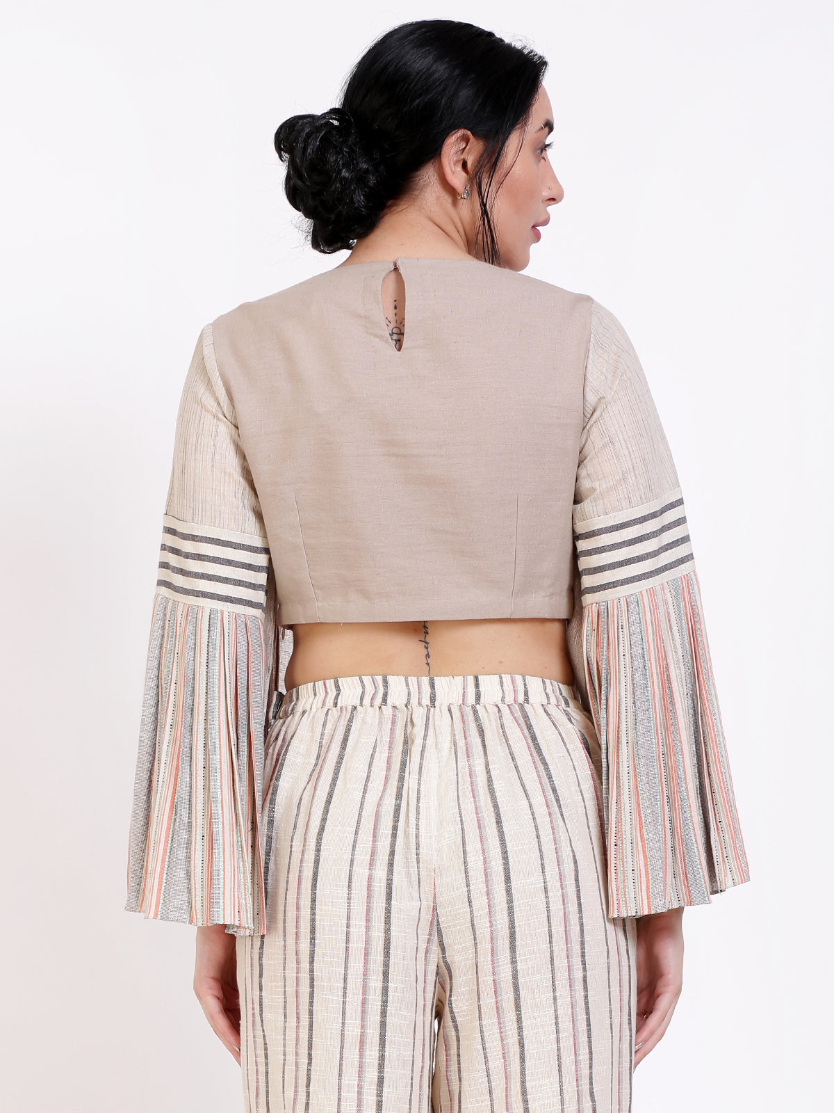 Pleated top