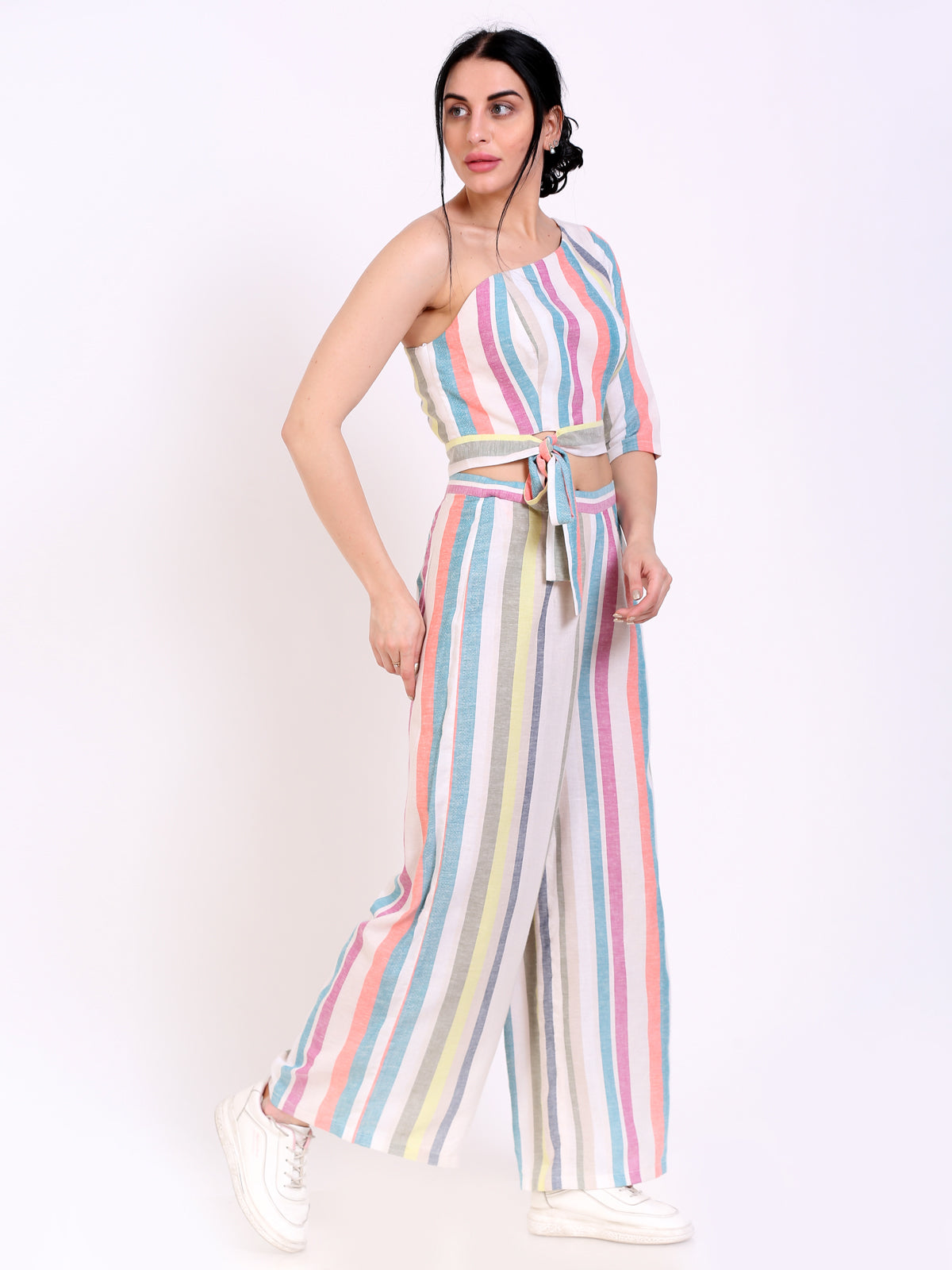 Loose straight cut pants