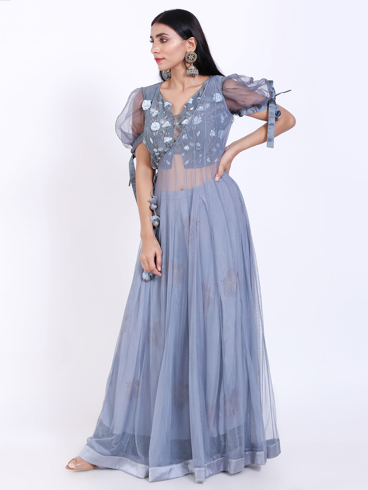 Embroidered crop top with flared pants