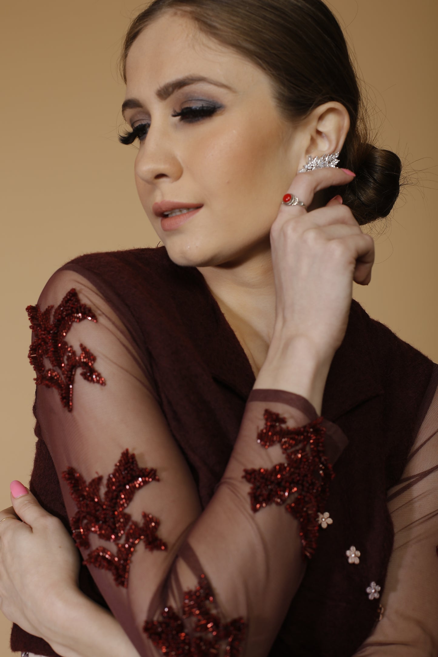 Embroidered top with high waist pants