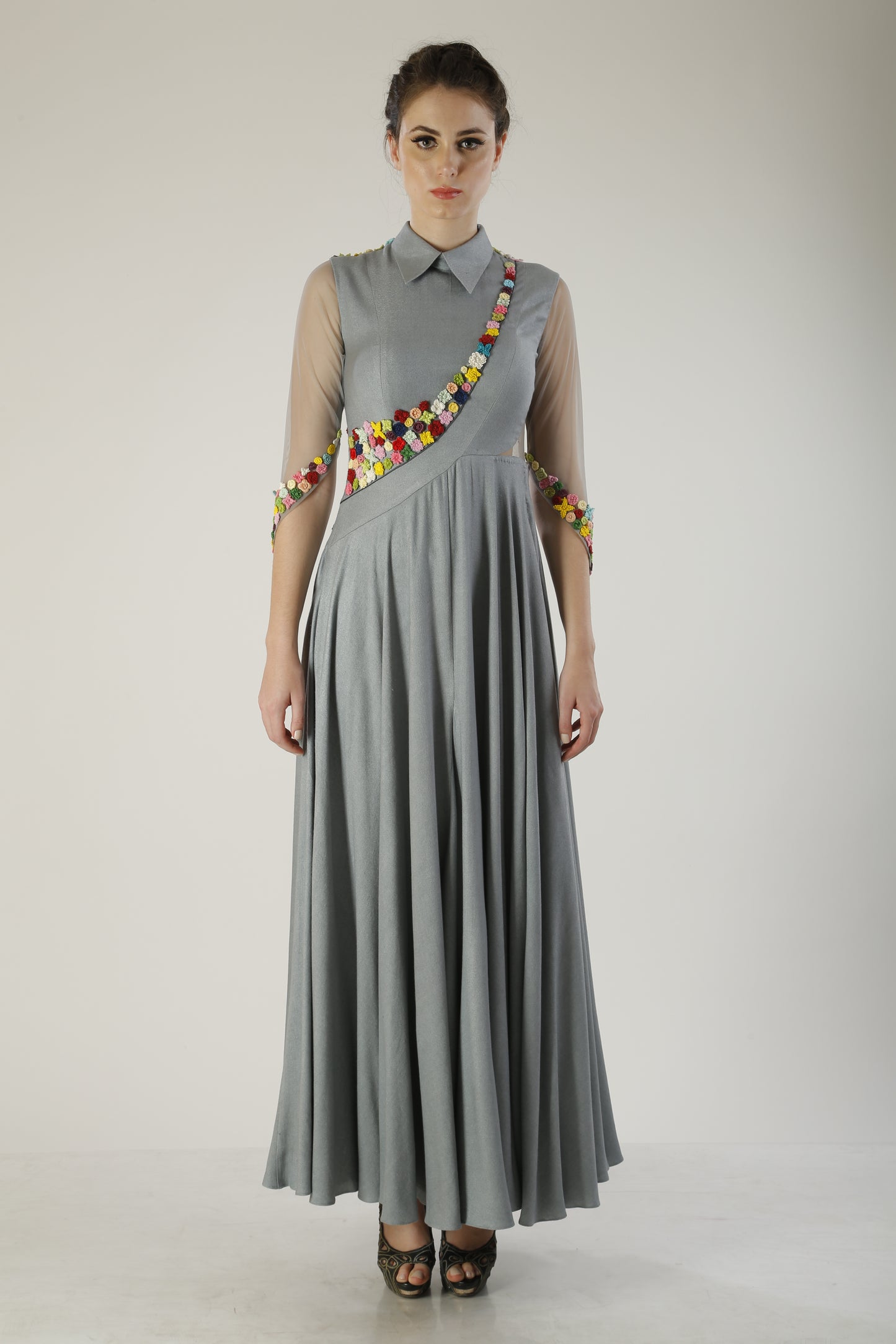 Collar embroidered gown