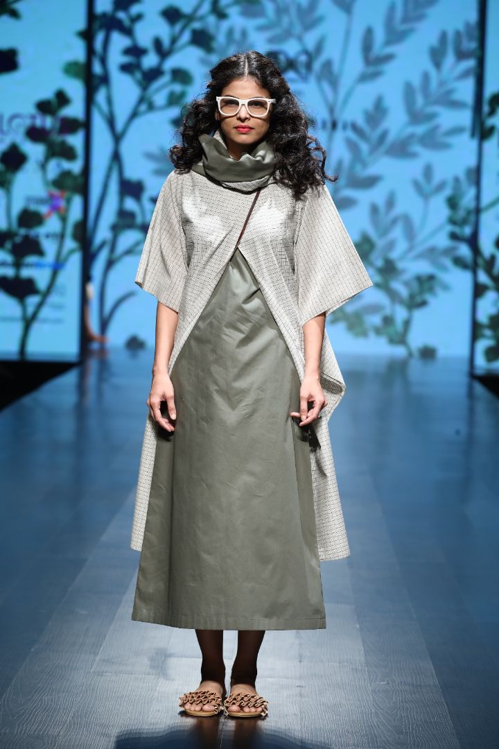 sleveless tunic with kaftan
