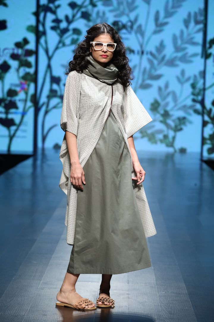 sleveless tunic with kaftan