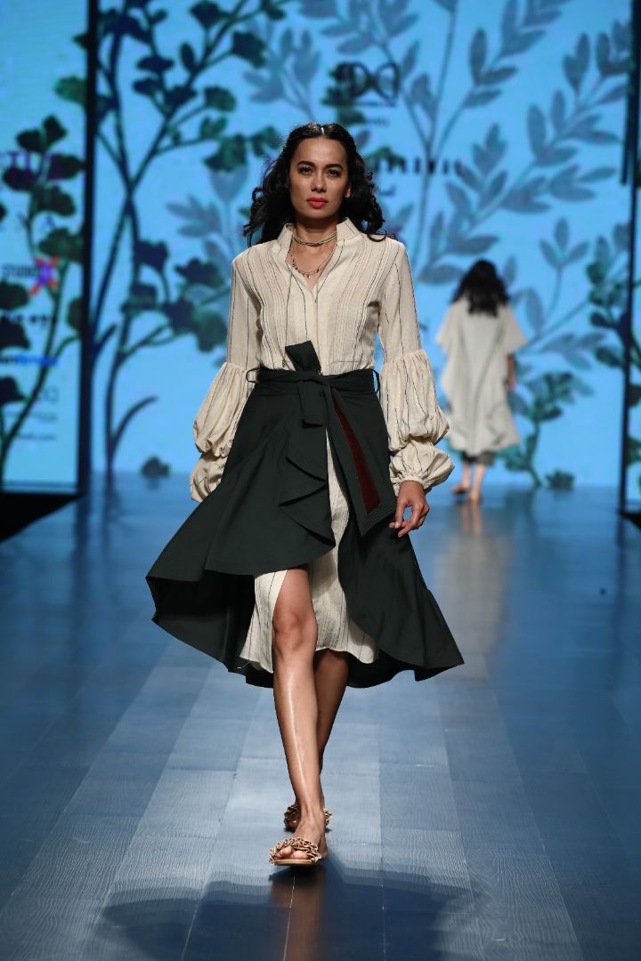 knee length shirt dress with skirt tie