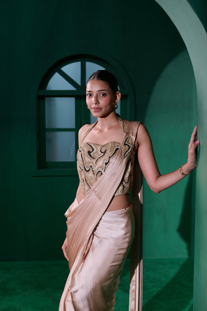 Aurelia Drape
