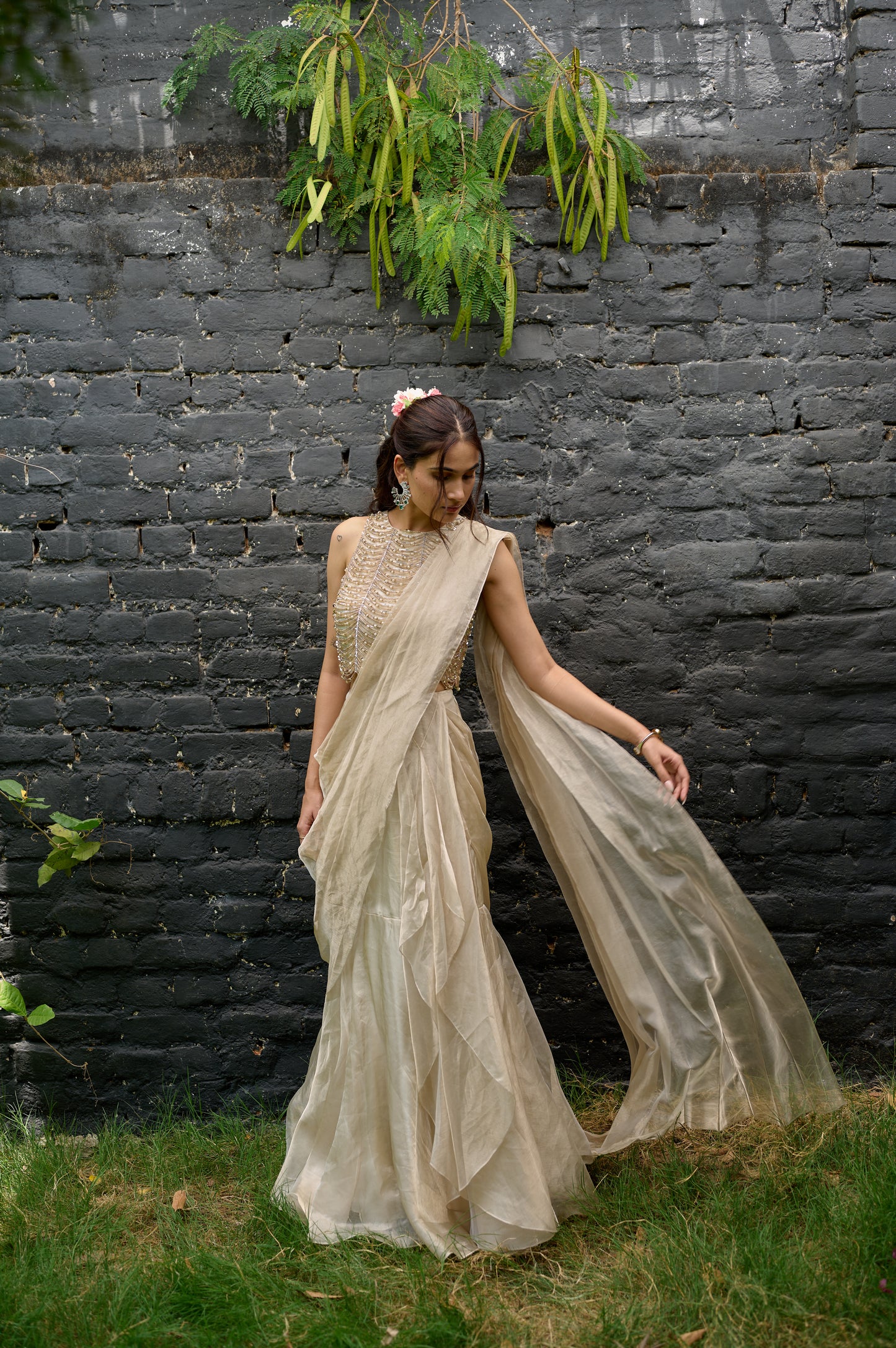 Enchanted Ivory(Saree)