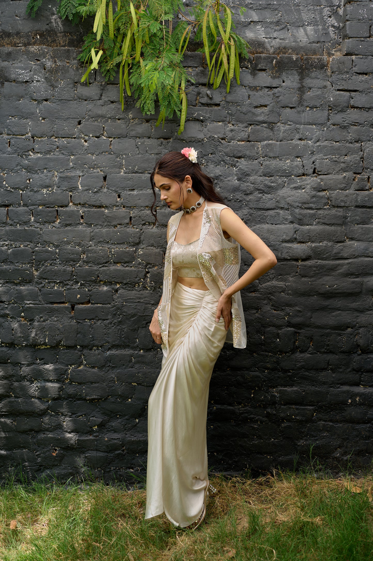 Duchess of Pearl(Jacket with bustier)