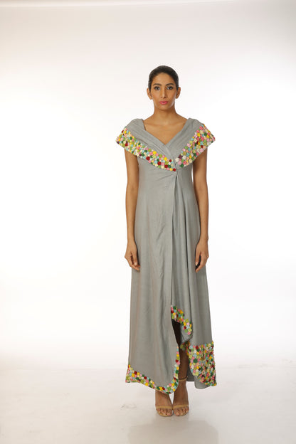 Overlap gown