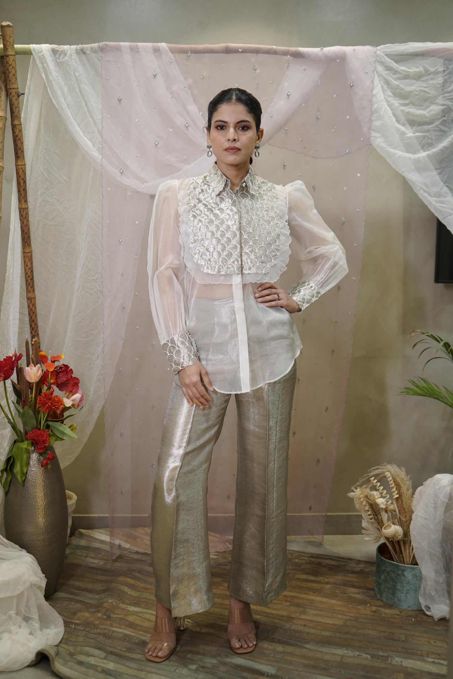 Ivory Glint(Shirt with bustier)