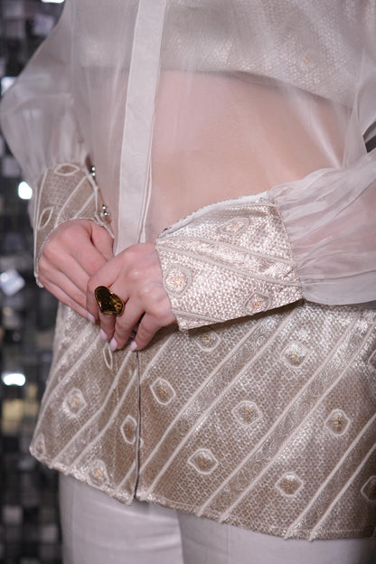 Ivory Ascension(Shirt with bustier)